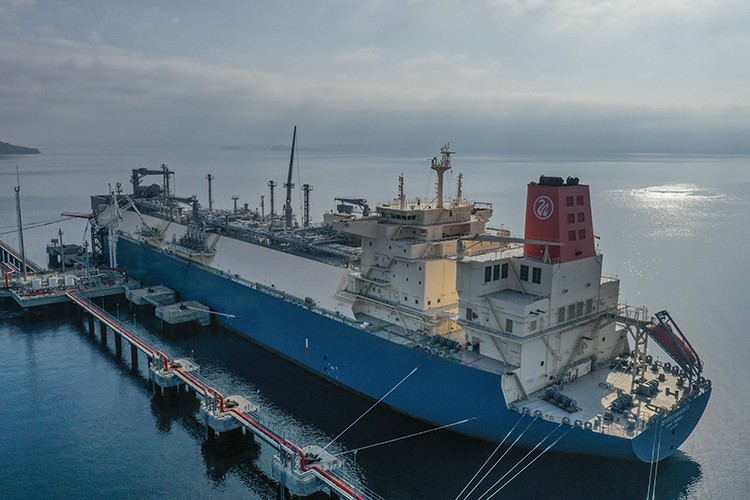 FSRU tesisleriyle dünyanın sayılı ülkeleri arasında yer alıyoruz