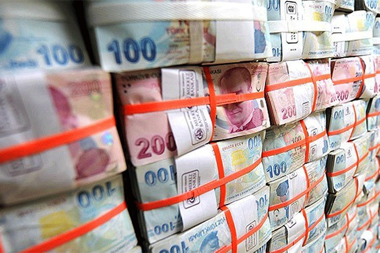 Hazine 11 milyar borçlandı