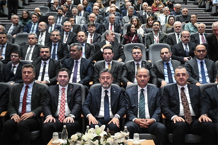 "İklim Değişikliği Sürecinde Ormanlar Atölyesi" programı