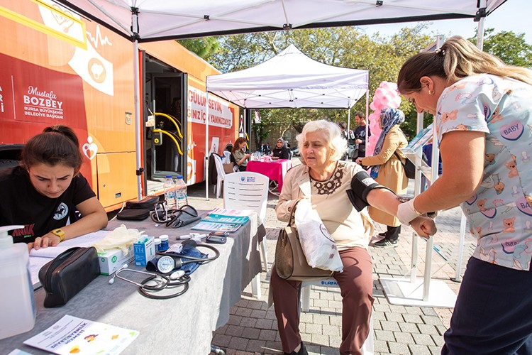 Büyükşehir şifa dağıtıyor