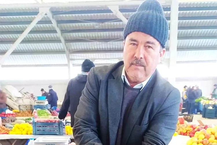 Hisarcık pazarında Simav Kestanesi büyük ilgi görüyor