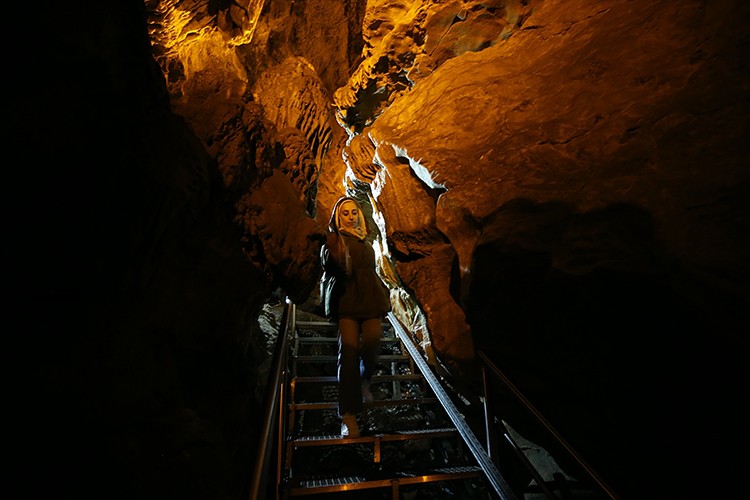 Misafirlerine görsel şölen sunacak
