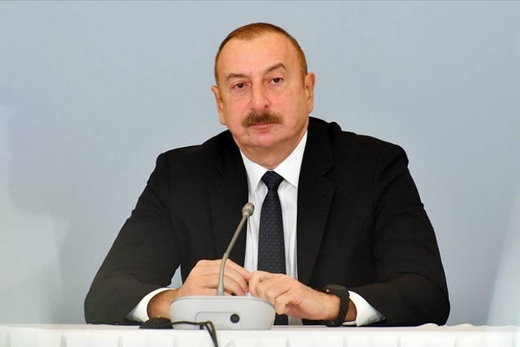 Aliyev, Ukrayna'ya insani yardımı sürdüreceklerini bildirdi
