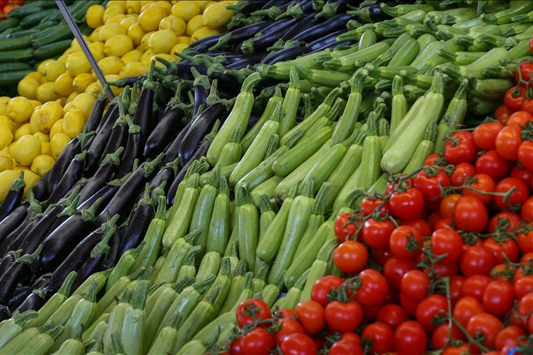 Turların fiyatı arttı, sebzenin düştü