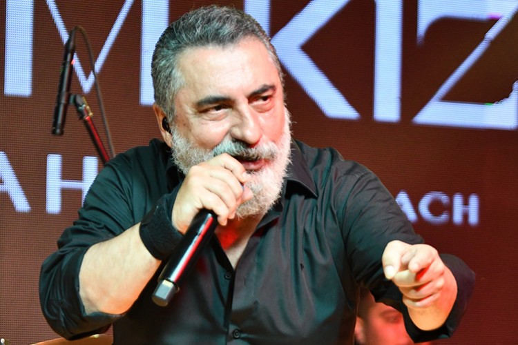 "Bizi biz yapan sizin sevginiz"