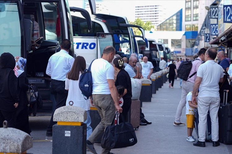 Yerli turistler yılın ilk çeyreğinde 45,3 milyar lira seyahat harcaması yaptı