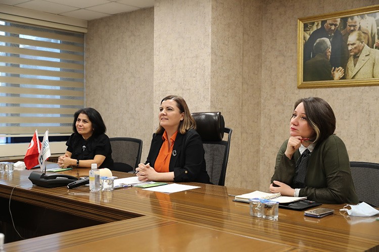 İzmit Çarşı'sı açılıyor