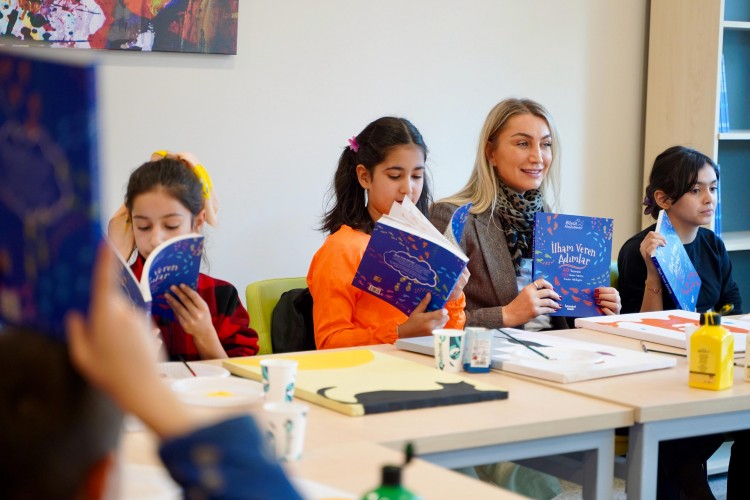 EĞLENCE, SANAT VE OYUN BİR ARADA BU OKULDA