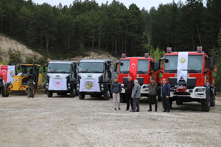 Kastamonu'da orman teşkilatı araç teslim töreni