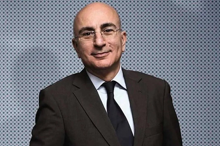 Küresel satrançta güç oyunu başladı