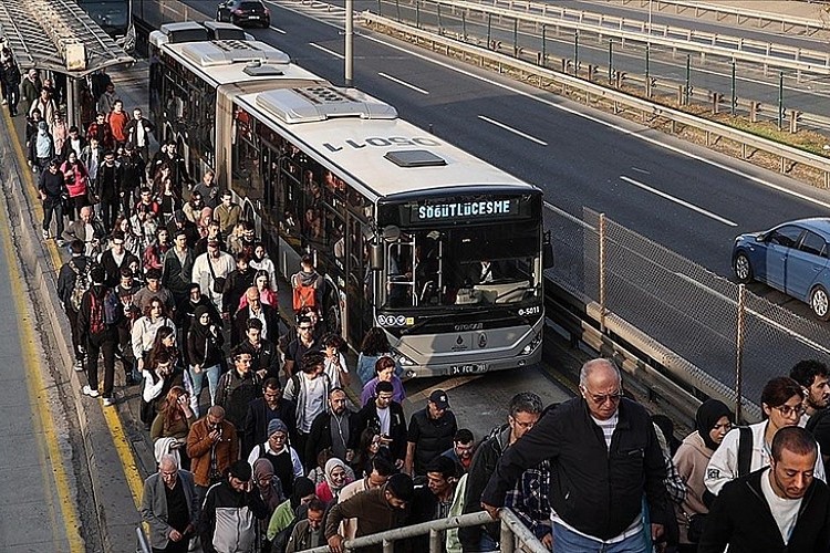 İstanbul'da toplu ulaşıma zam