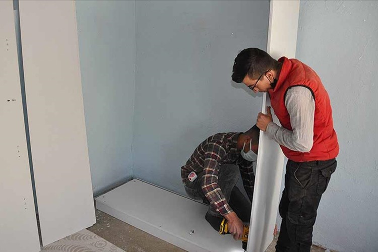 Meslek liselilerden 54 binin üzerinde eve destek