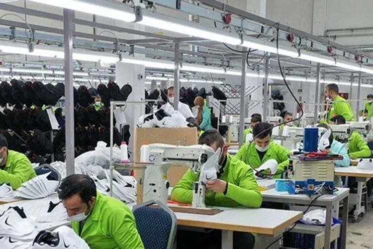 Ücretli çalışan sayısında eylülde yüzde 1,1 artış saptandı