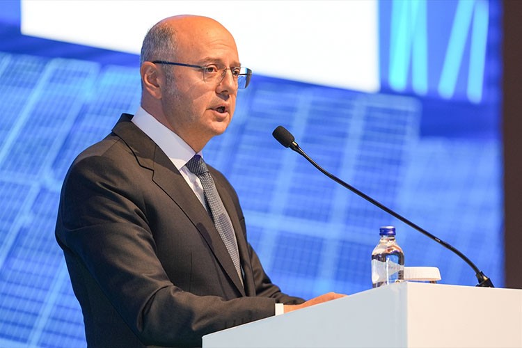 İzmir'de Türkiye-Azerbaycan 4. Enerji Forumu düzenlendi