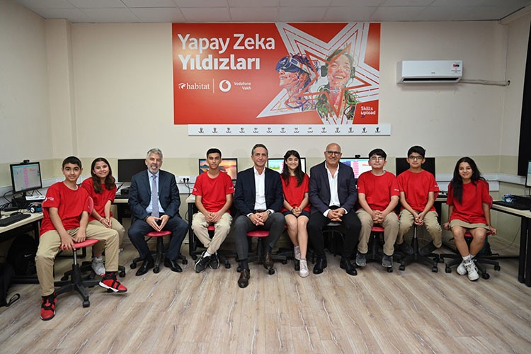 "Yapay Zeka Yıldızları" projesi WSIS Prizes 2025'ten ödülle döndü