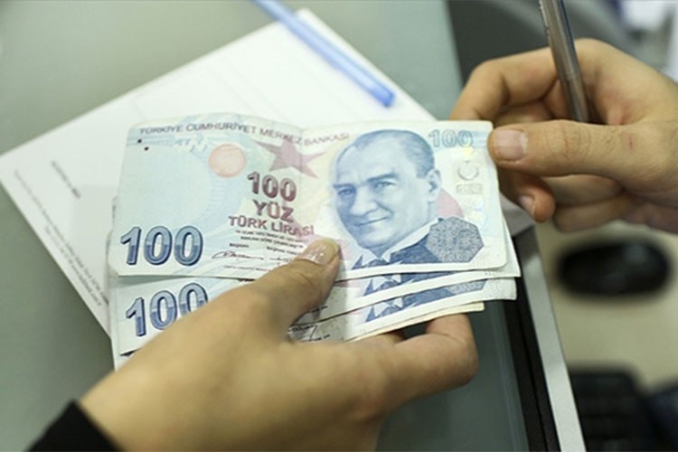 Ödemelerde finansal kuruluşları kullanma zorunluluğu artırıldı