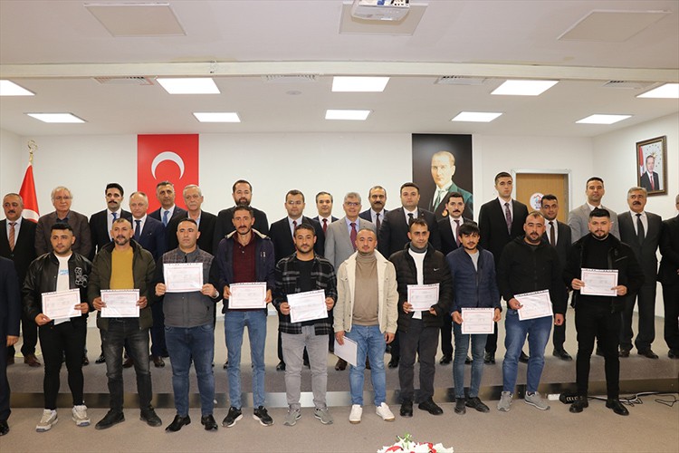 12 hükümlüye 1 milyon 200 bin lira hibe desteği