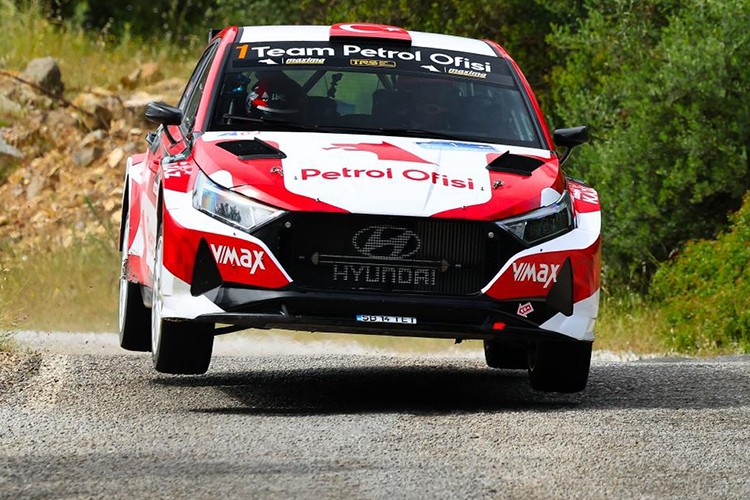 Hyundai Motor Türkiye'den en genç ralli şampiyonuna tam destek
