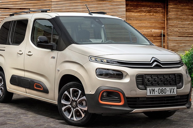 Benzinle tasarruf dönemi