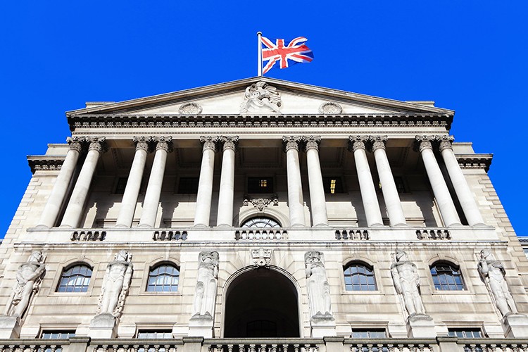 Londra faizleri değiştirmedi