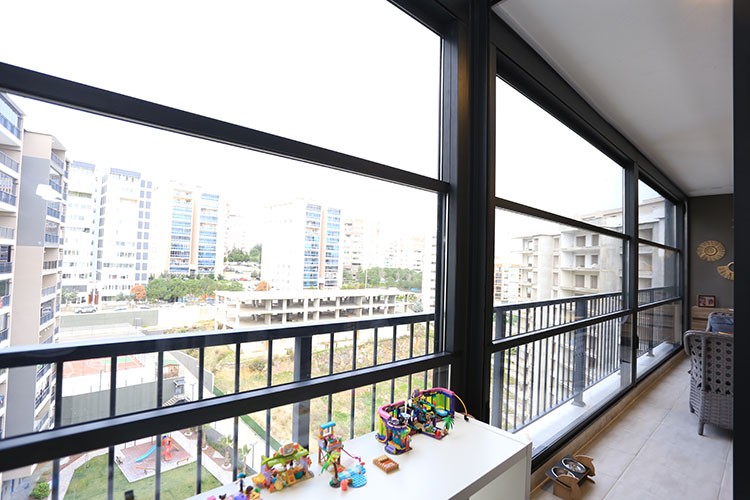 Balkonunuza değer katacak cam balkon modelleri