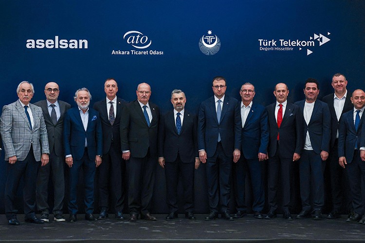 Türk Telekom'dan milli haberleşme cihazları için tarihi adım