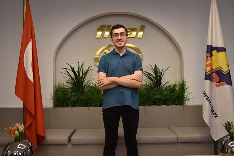 TYT üçüncüsünden başarıda "zaman kontrolü" tavsiyesi