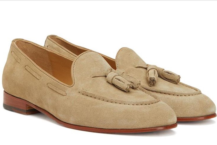 Divarese loafer koleksiyonunu tanıttı