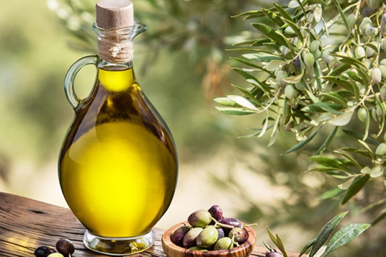 Savunma arttı, zeytin düştü