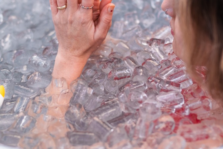 Buzlu Küvet / Icebath'de sağlık ararken zarar görmeyin