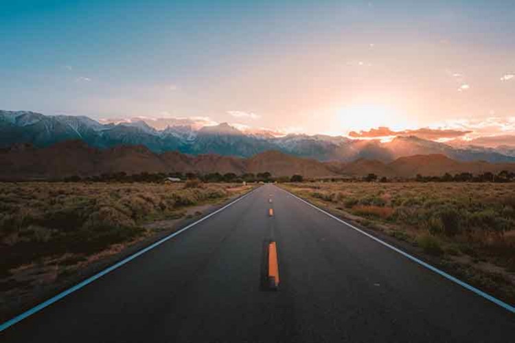 Direksiyon başında hipnotize olmayın