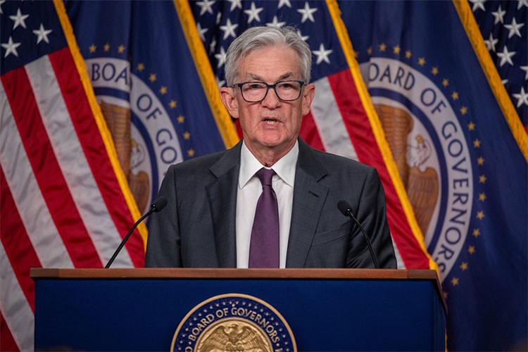 "Politika duruşunu ayarlamak için acele etmeye gerek yok"