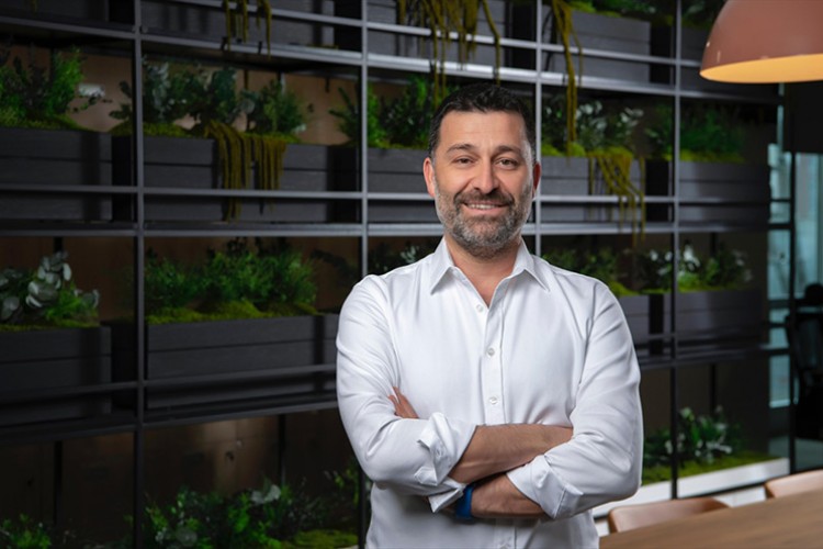 Yapay zeka meslek gruplarını yeniden şekillendiriyor