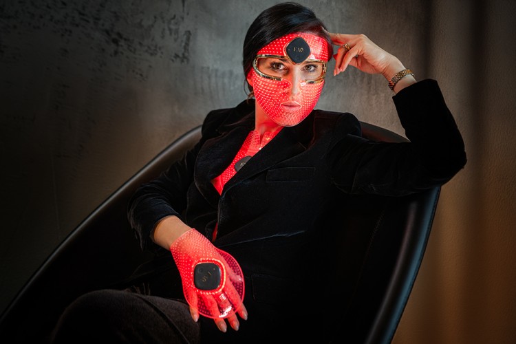 Kırmızı LED maskeler ile güzellikte yeni dönem