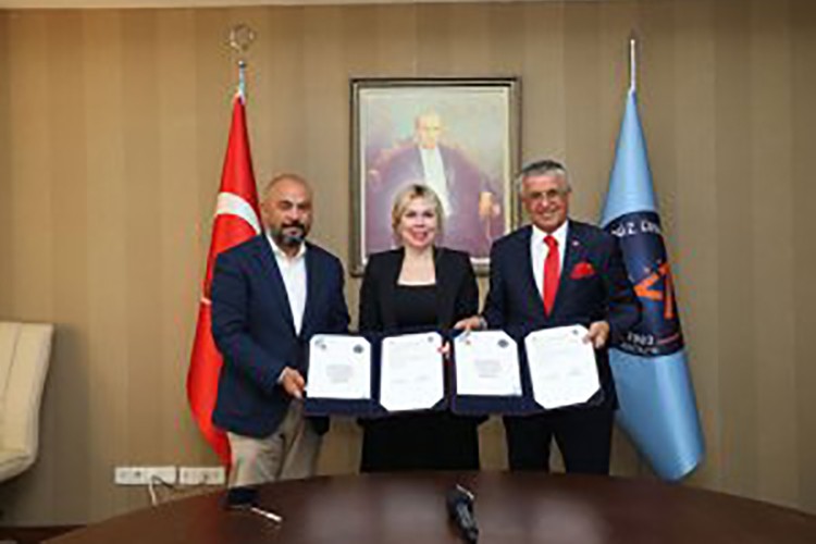 Kemer'e denizcilik fakültesi geliyor