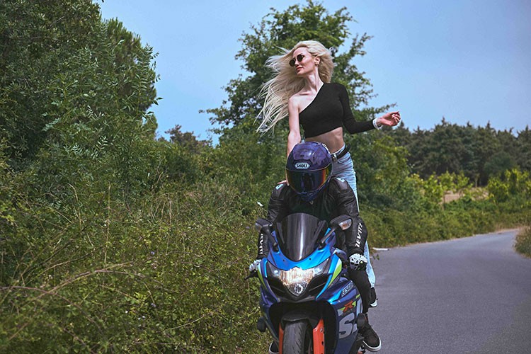 Tuğçe Duman'dan enerjik çıkış