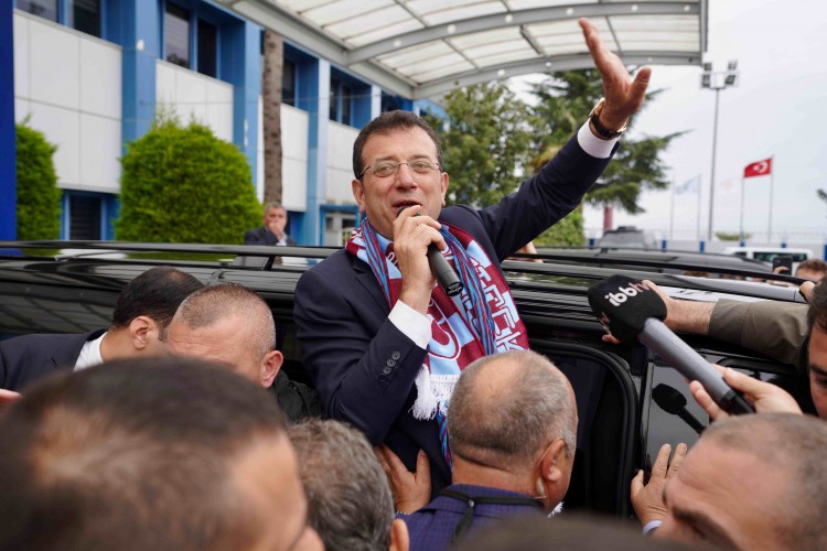 İMAMOĞLU AİLESİ, BAYRAM VE MEZARLIK ZİYARETLERİ İÇİN TRABZON'DA