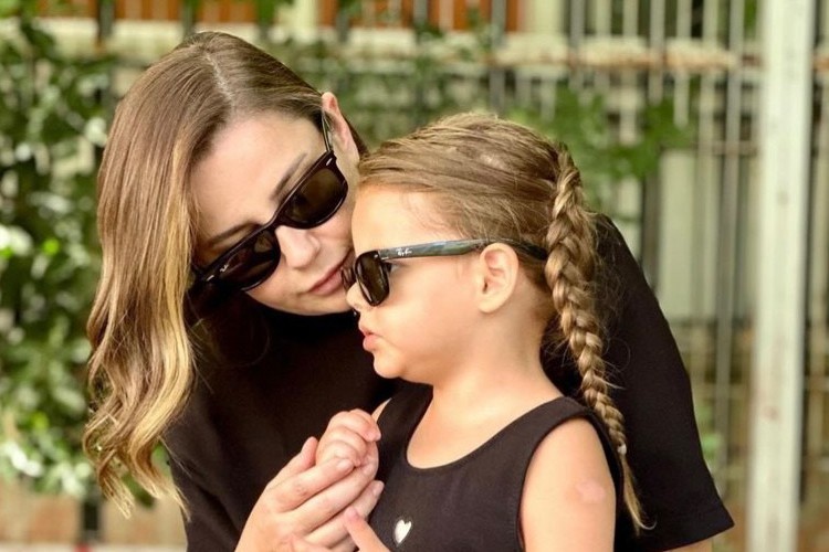 Merve Özbey'in özel misafiri