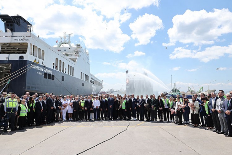 Türkiye'nin küresel ticaretine güç katıyor