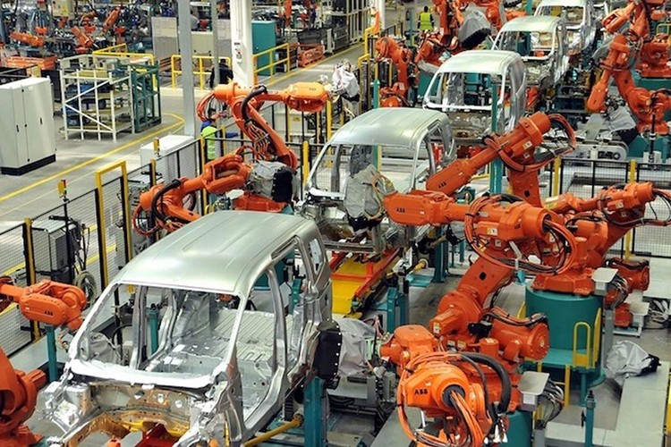 Otomotiv üretimi yüzde 2 azaldı