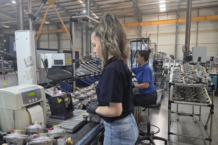 Eska, Ukrayna'da yeni montaj hattı kurdu