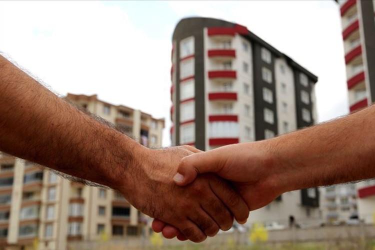 Konut satışı Mart'ta arttı