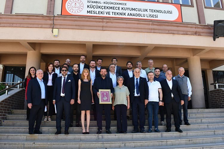 Meslek liselerinde iş garantili "Kuyumculuk Teknolojisi" alanı yeniden açıldı