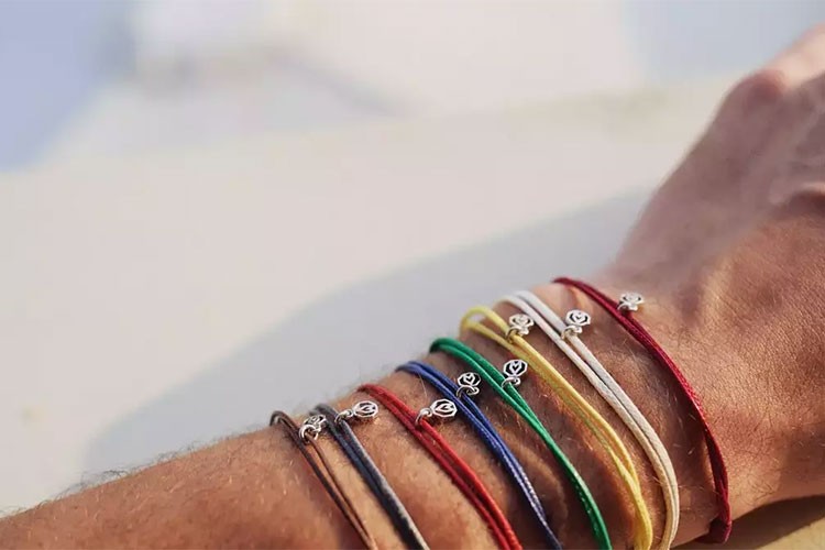 DeFacto ve AtolyeWolf'tan özel aksesuar koleksiyonu