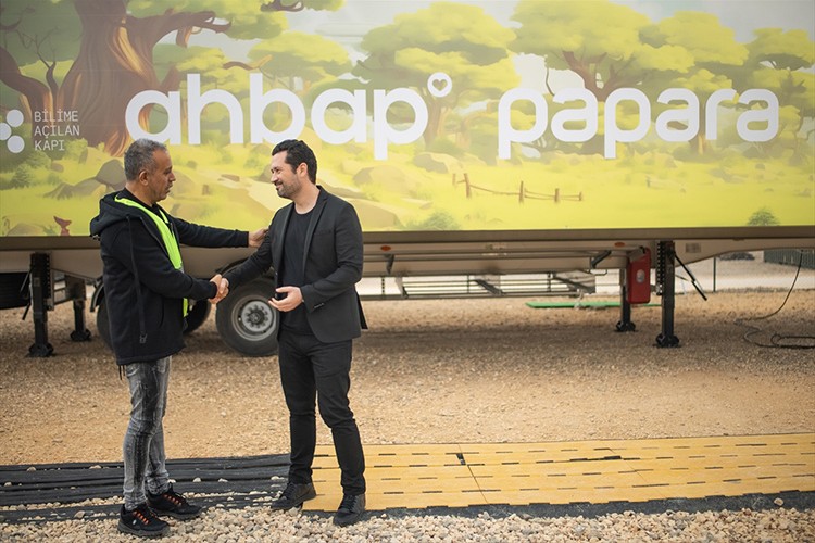 Papara, deprem bölgesine gezici tırı gönderdi