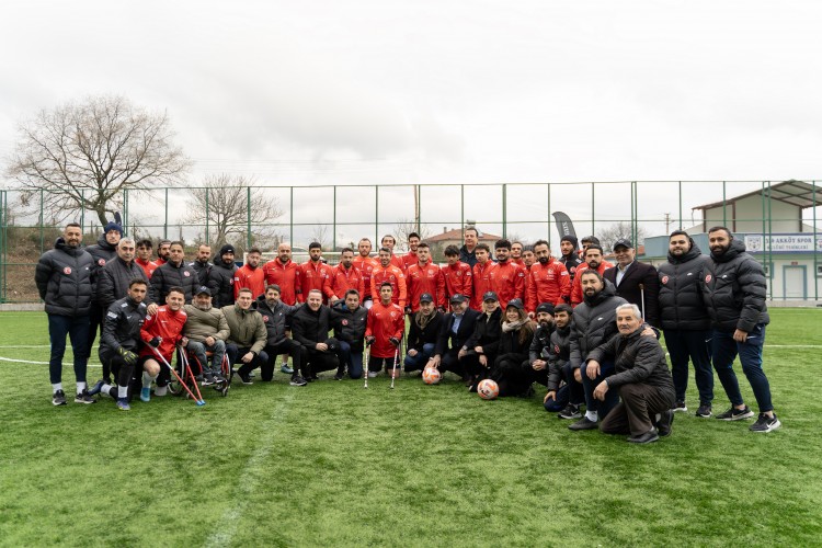 Mercedes-Benz Türk'ten Ampute Futbol Milli Takımı'na Avrupa Şampiyonası için Tam Destek