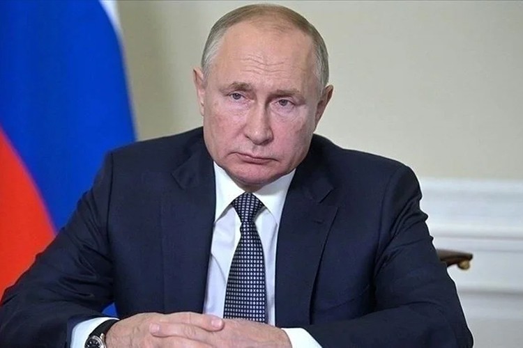 Putin Batı'yı, Rusya'yla işbirliği yapan ülkelere şantajla suçladı
