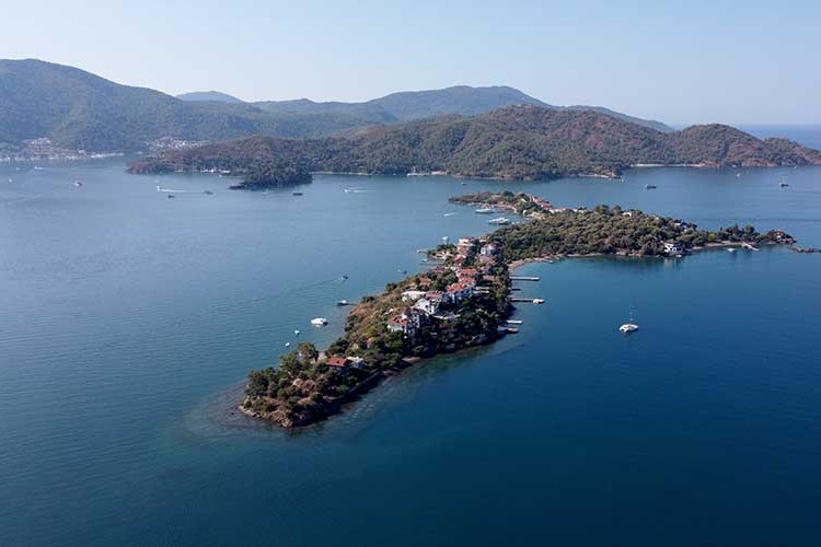 Fethiye'yi ekimde en iyi 10 tatil yeri arasında gösterdi