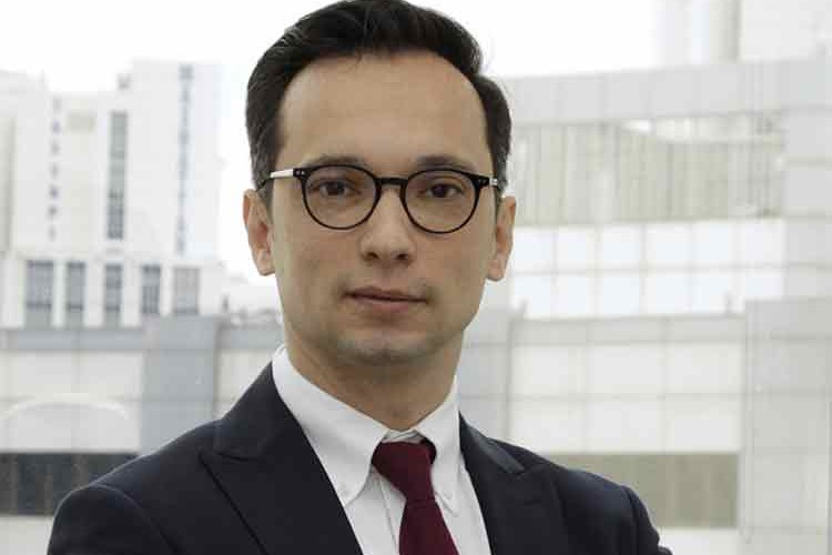 Müşterilerinin finansal çözüm ortağı oluyor