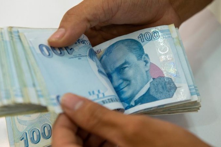 Memur emeklilerinin fark ödemeleri başladı